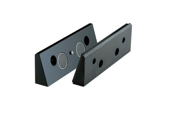 Draw-down jaw RNG, size 2-3, jaw width 125, with two permanent magnets